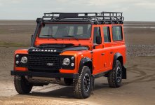 Land Rover Defender 110.jpg