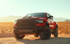 ram-1500-trx-4k-1.jpg