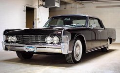 Lincoln Continental 1965 2.jpg